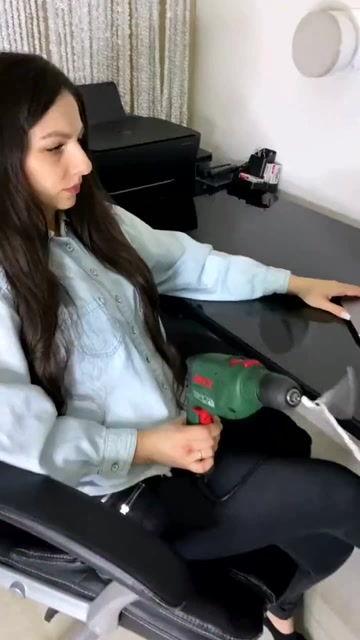 看欧美小姐姐做饭视频,轻松学做美味佳肴